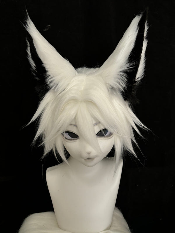 Pure white simplistic Fursuit