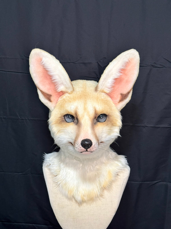 Wolf hybrid Fursuit